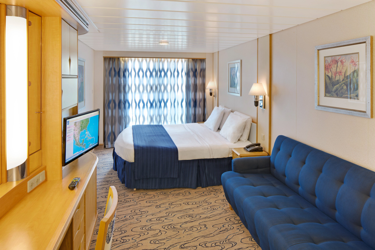Navigator of the Seas 32