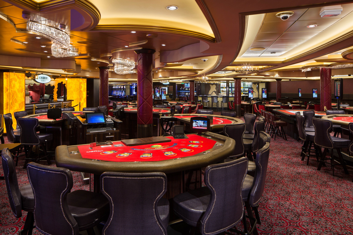 Ovation of the Seas 10