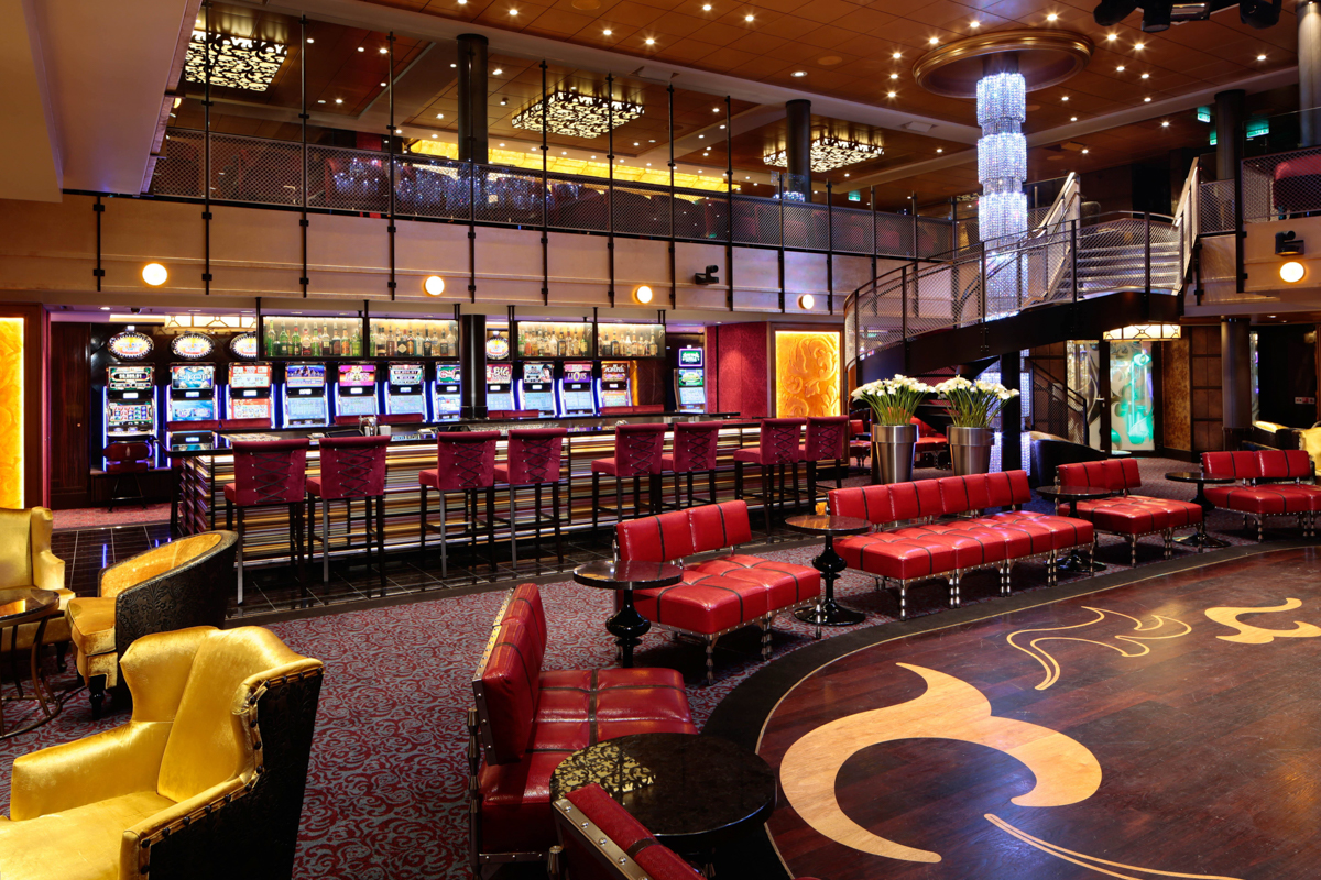 Ovation of the Seas 7