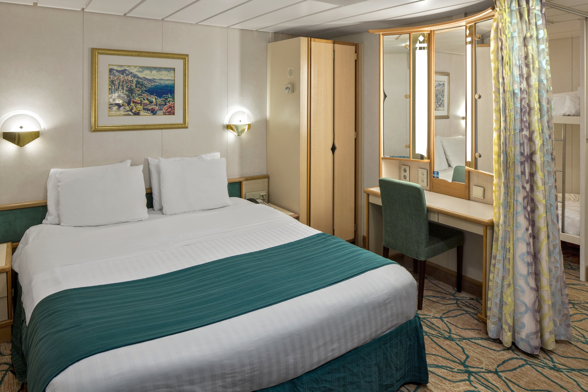 Rhapsody of the Seas 18