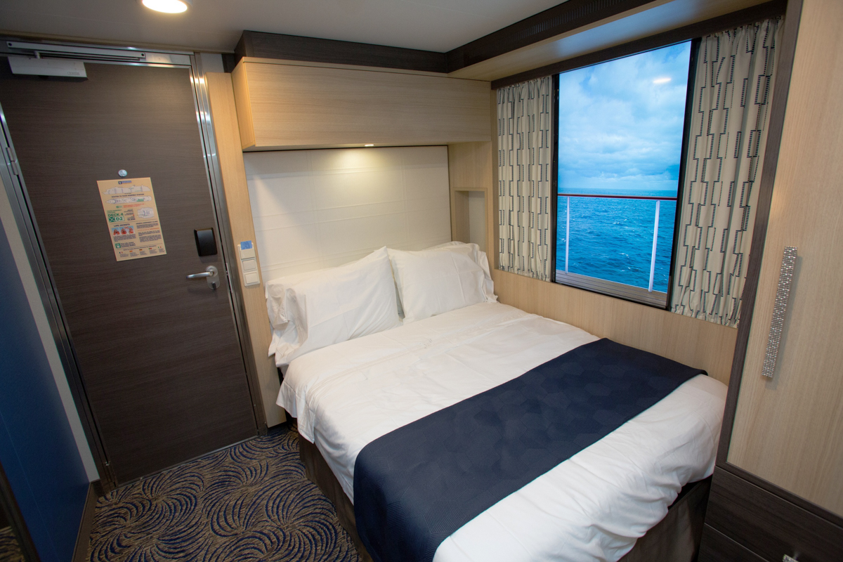 Vision of the Seas 16