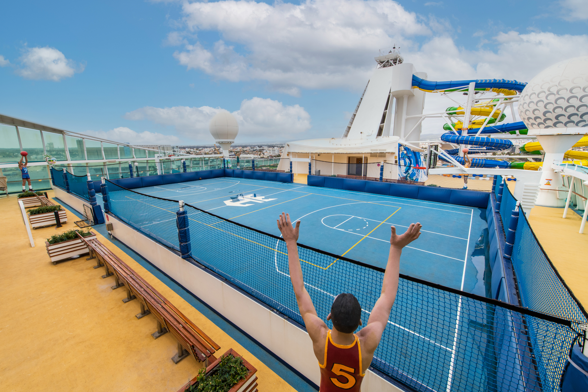 Voyager of the Seas 16