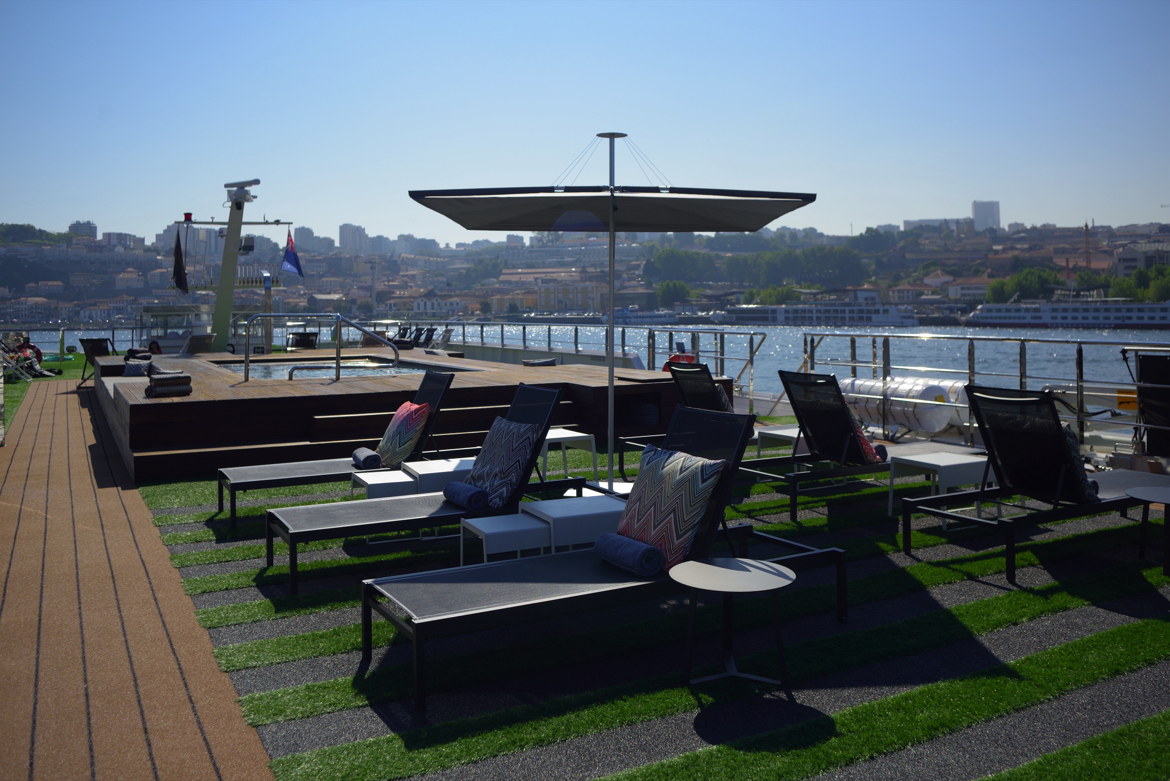 Scenic Aria 2
