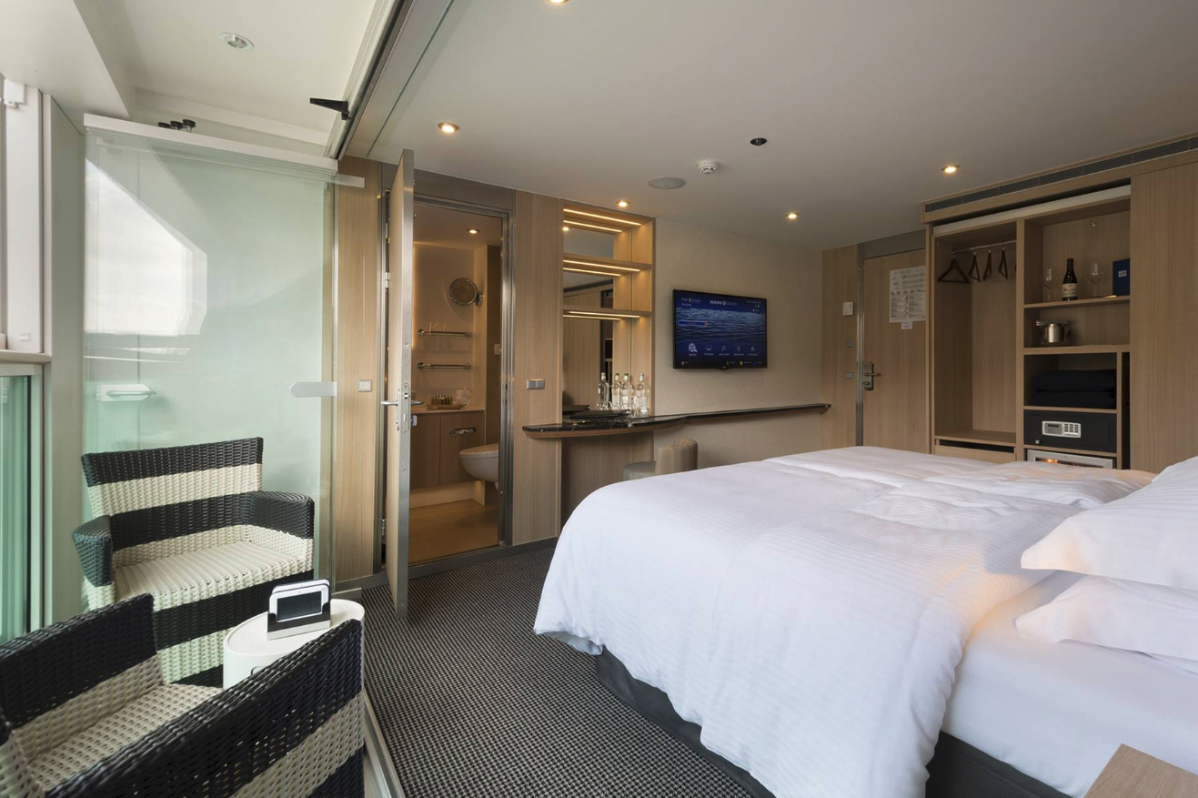 Scenic Azure II 24