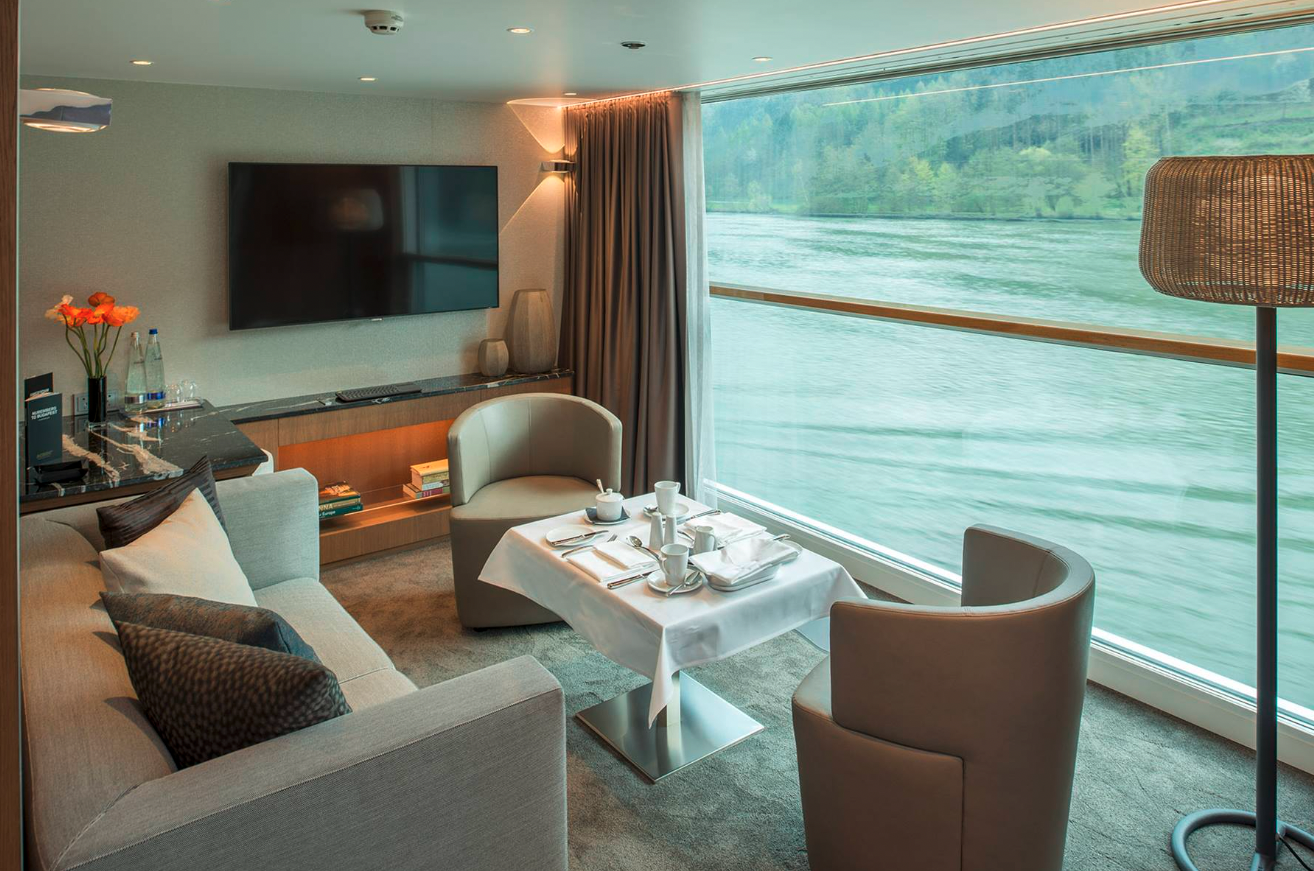 Scenic Crystal 29