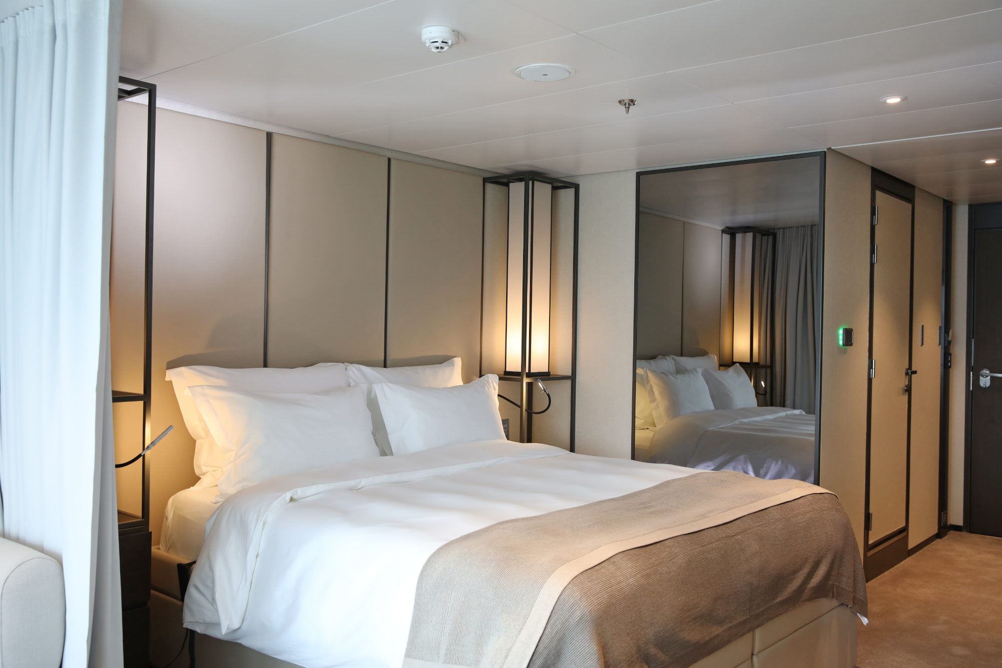 Scenic Eclipse 29