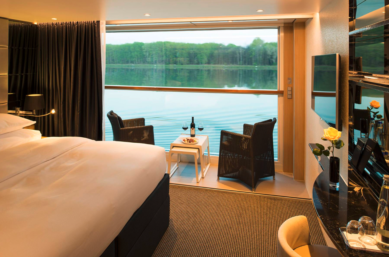 Scenic Jade 15