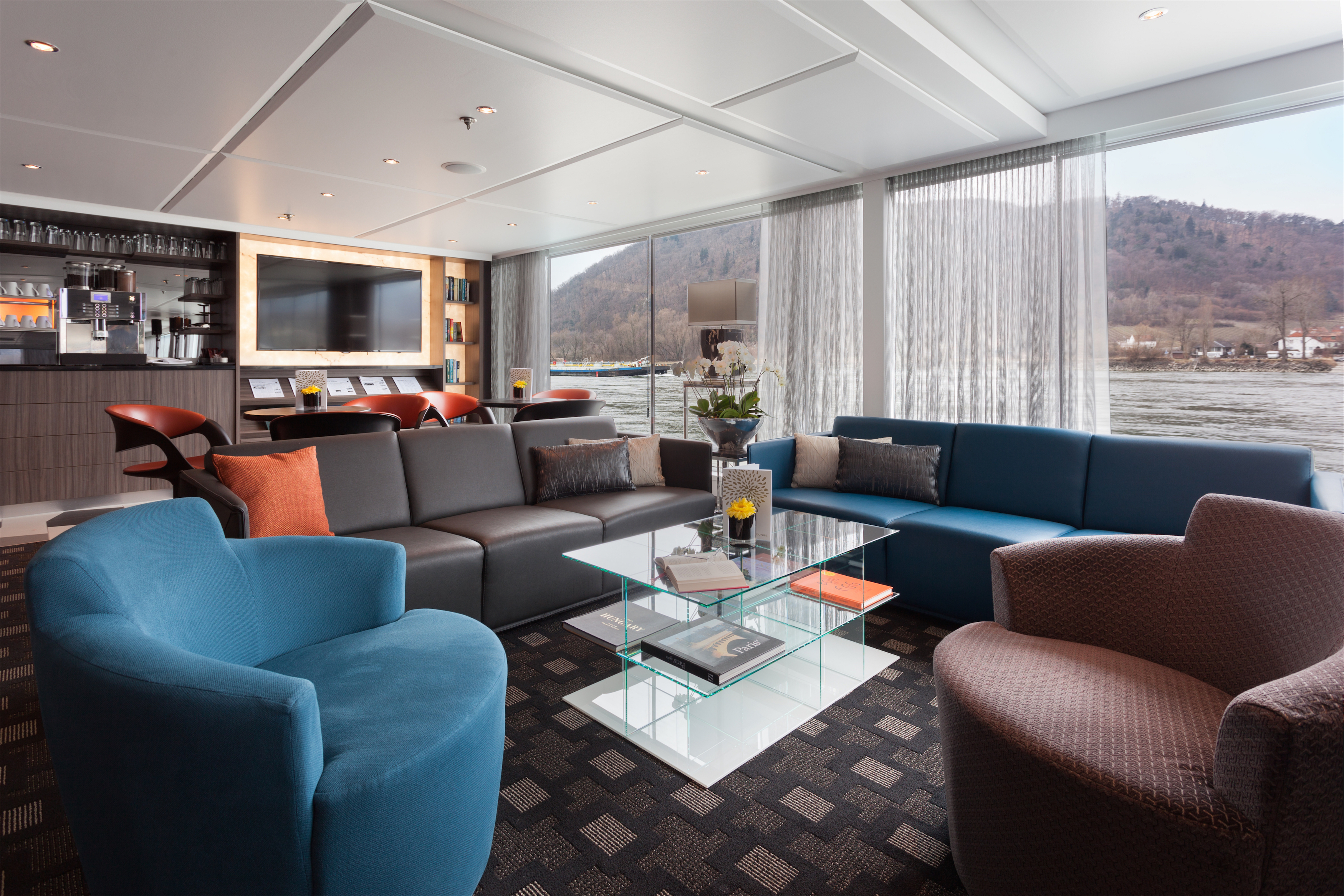 Scenic Sapphire 17