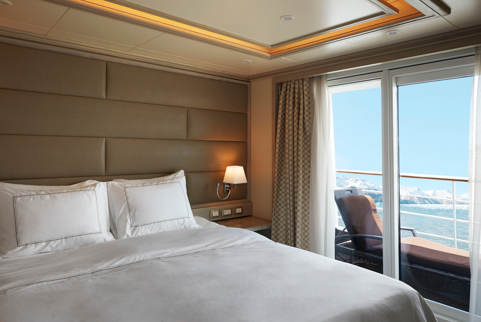 Silver Cloud 23
