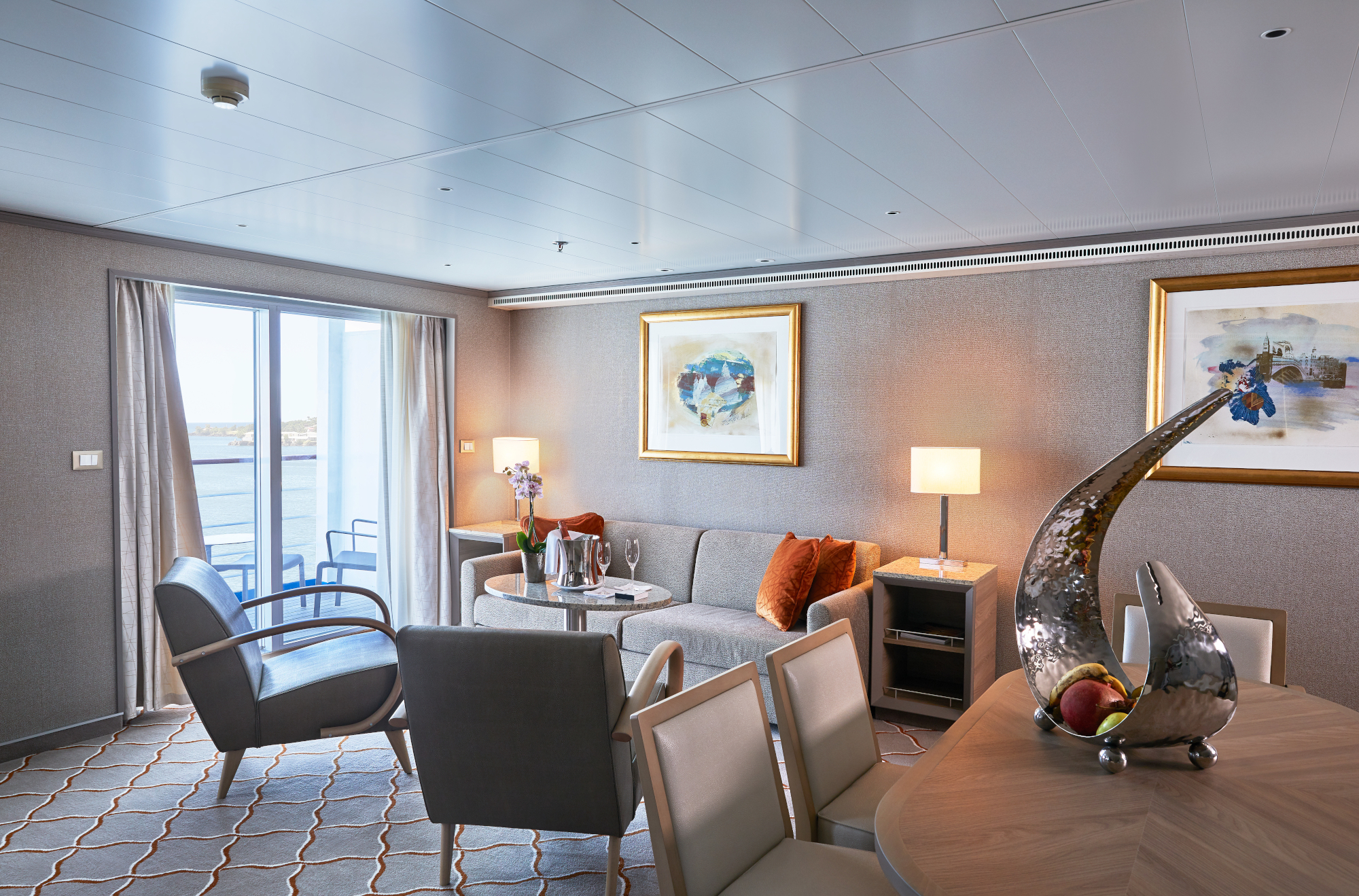 Silver Shadow 33