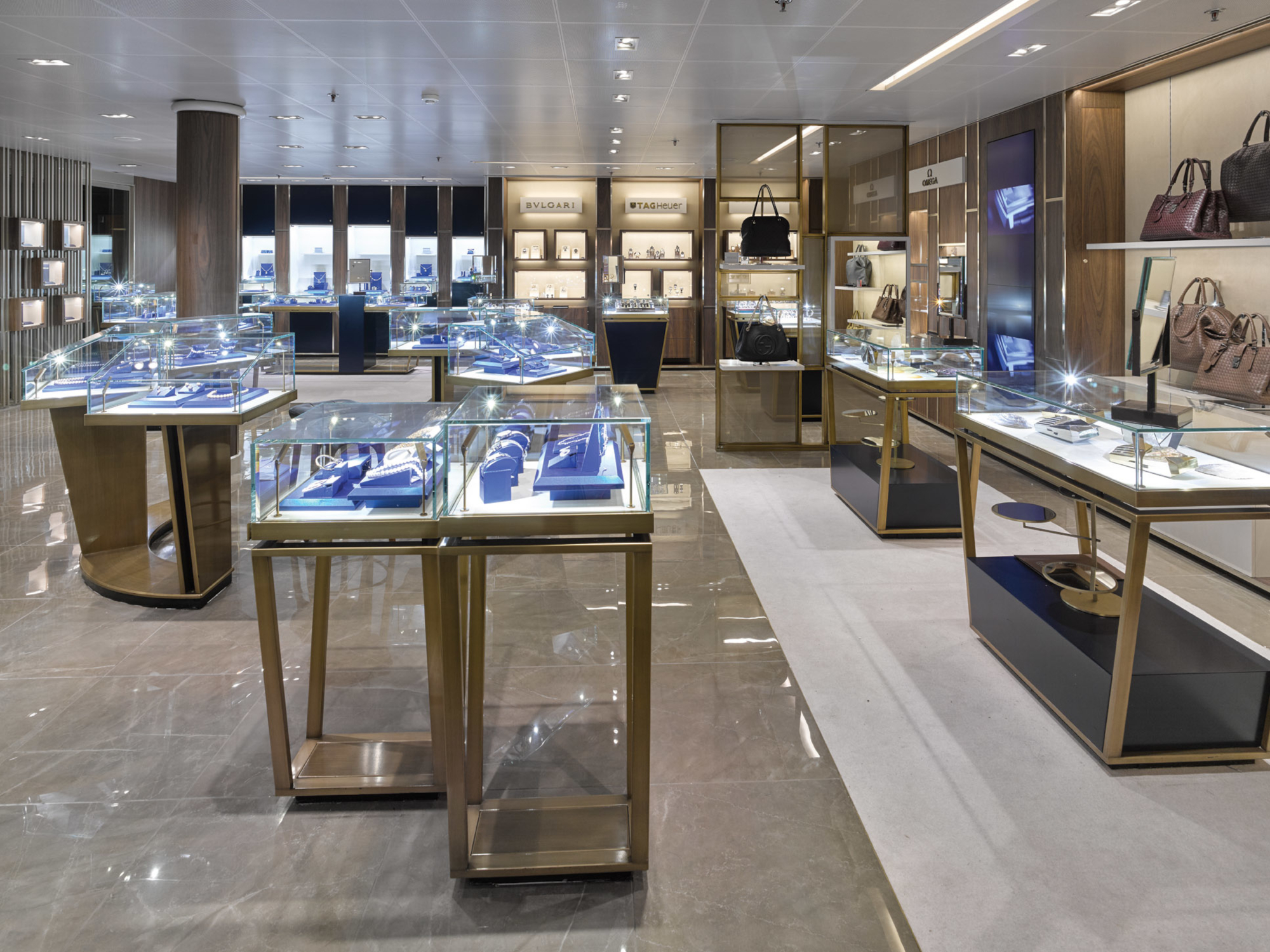 Silver Whisper 30